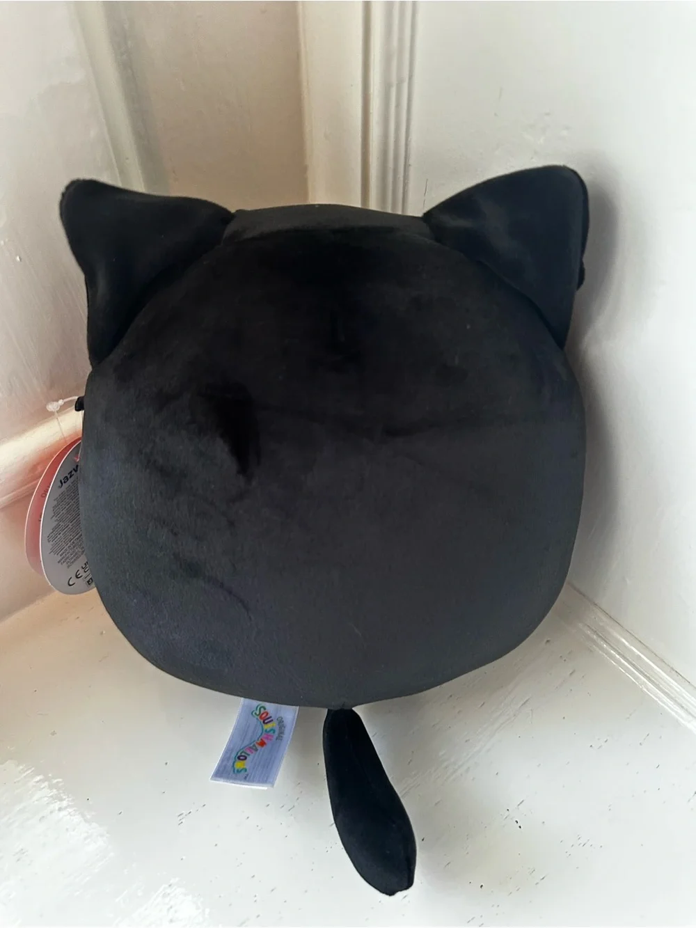 Squishmallows cuddly cat